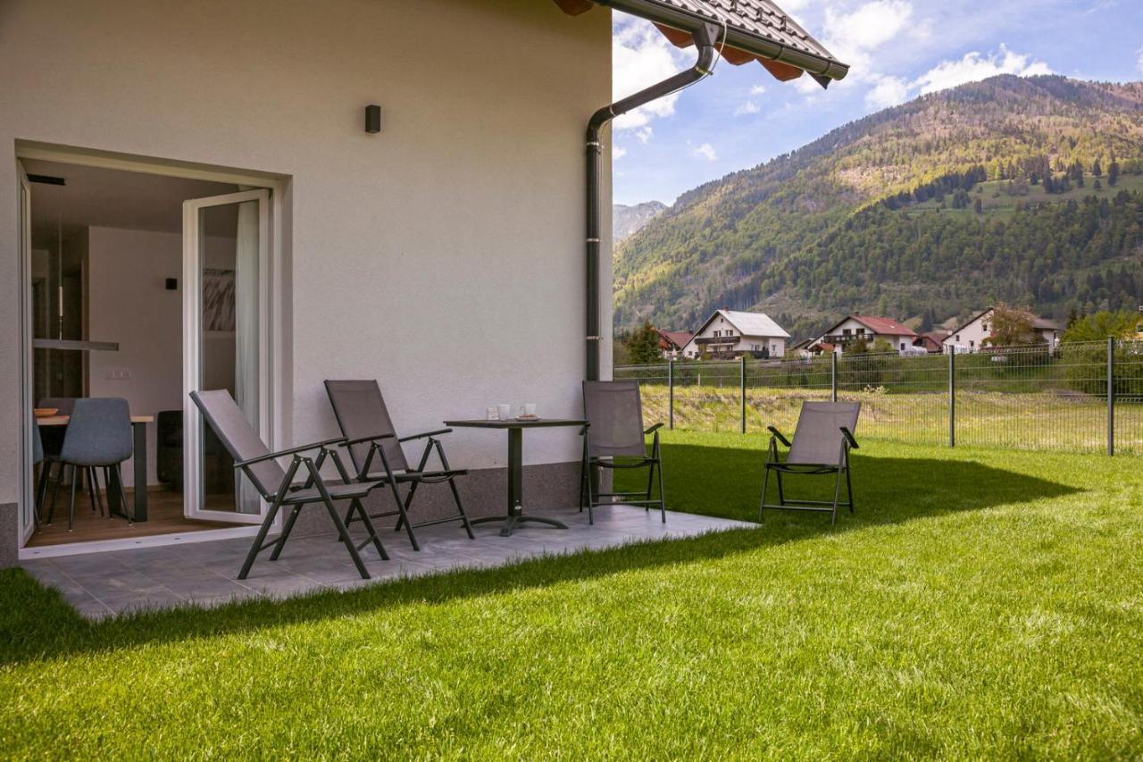 Chic Apartments With Balcony And Spa In Mojstrana Eksteriør billede
